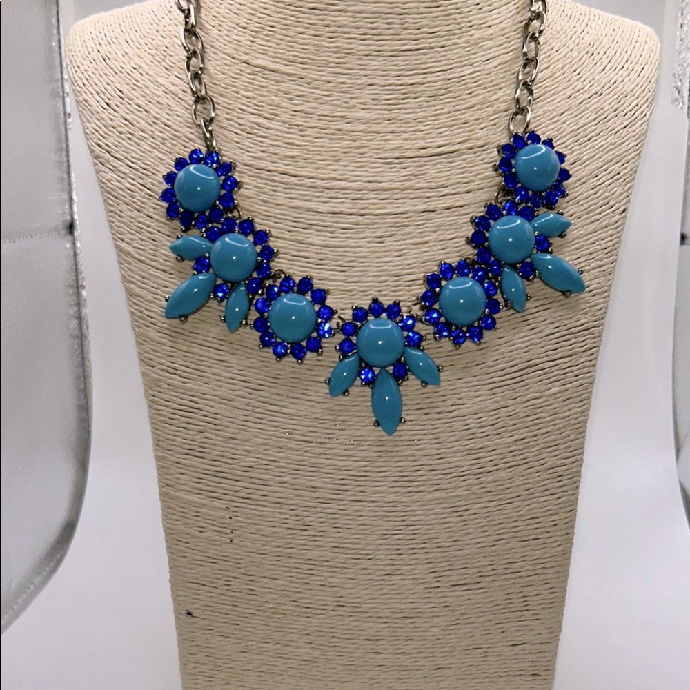 J Crew floral necklace blue rhinestones cabochon gold tone evening casual wear
